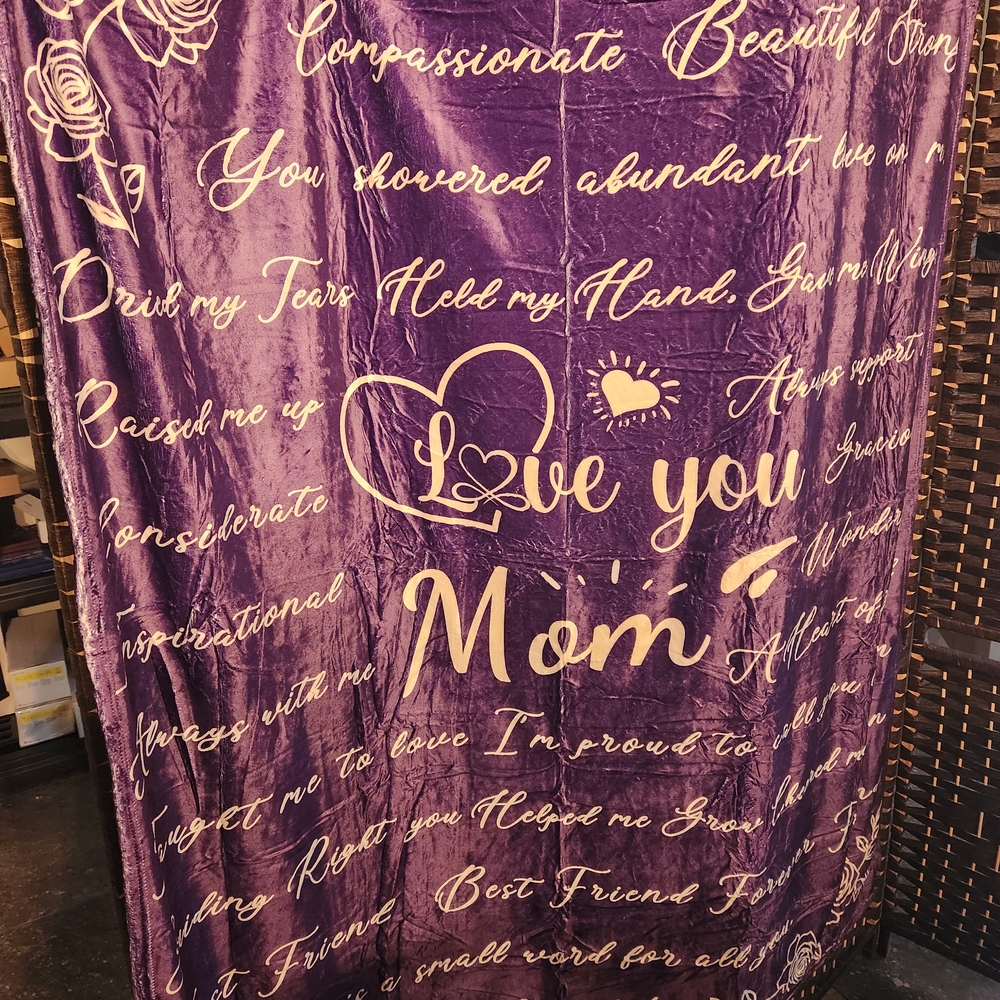 Purple 'Love You Mom' Blanket